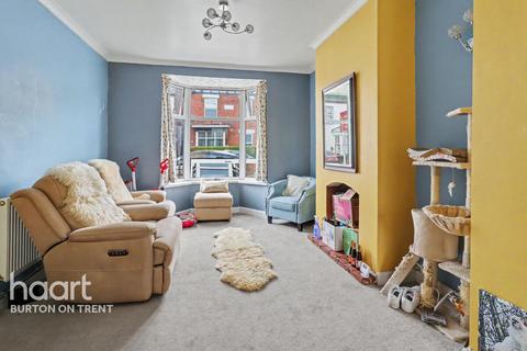 2 bedroom terraced house for sale, Shobnall Street, Burton-On-Trent