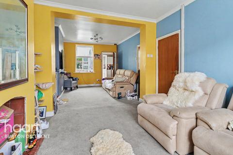 2 bedroom terraced house for sale, Shobnall Street, Burton-On-Trent