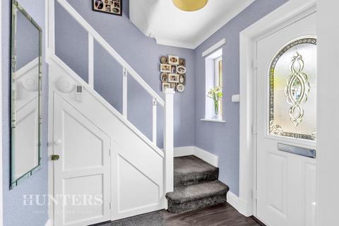 3 bedroom semi-detached house for sale, Hemlock Avenue, Oldham