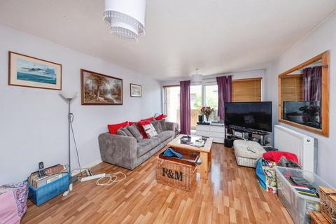 3 bedroom terraced house for sale, Ramsons Avenue, Milton Keynes, MK14