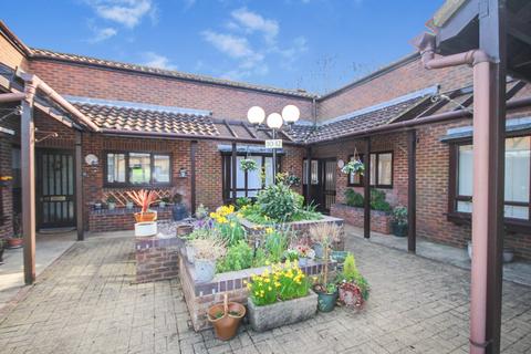 2 bedroom terraced bungalow for sale, The Rickyard, Norton Hall Farm, Norton Road, Letchworth Garden City, SG6