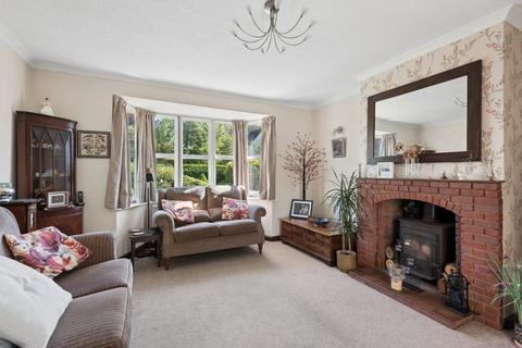 3 bedroom detached house for sale, Hillshott, Letchworth Garden City, SG6