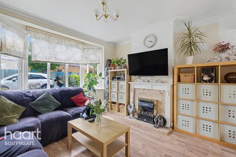 Crescent Road, Barnet