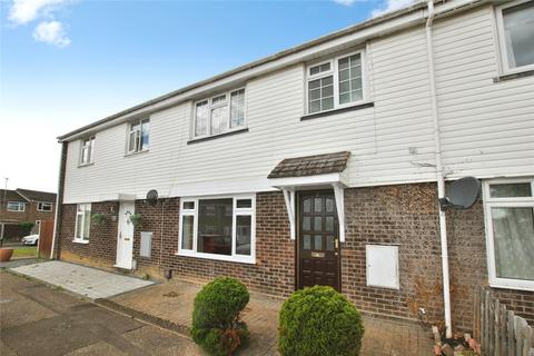 3 bedroom terraced house to rent, Bure Drive, Witham, CM8