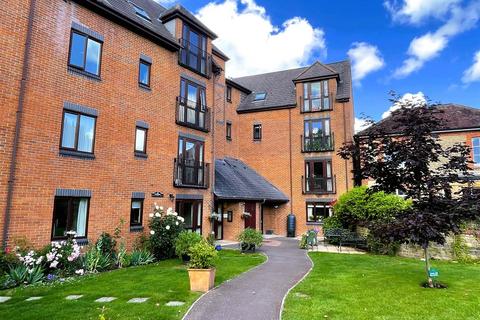2 bedroom retirement property for sale, Barnaby Mead, Gillingham