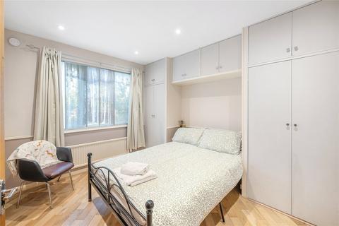 undefined, South Norwood Hill, London, SE25