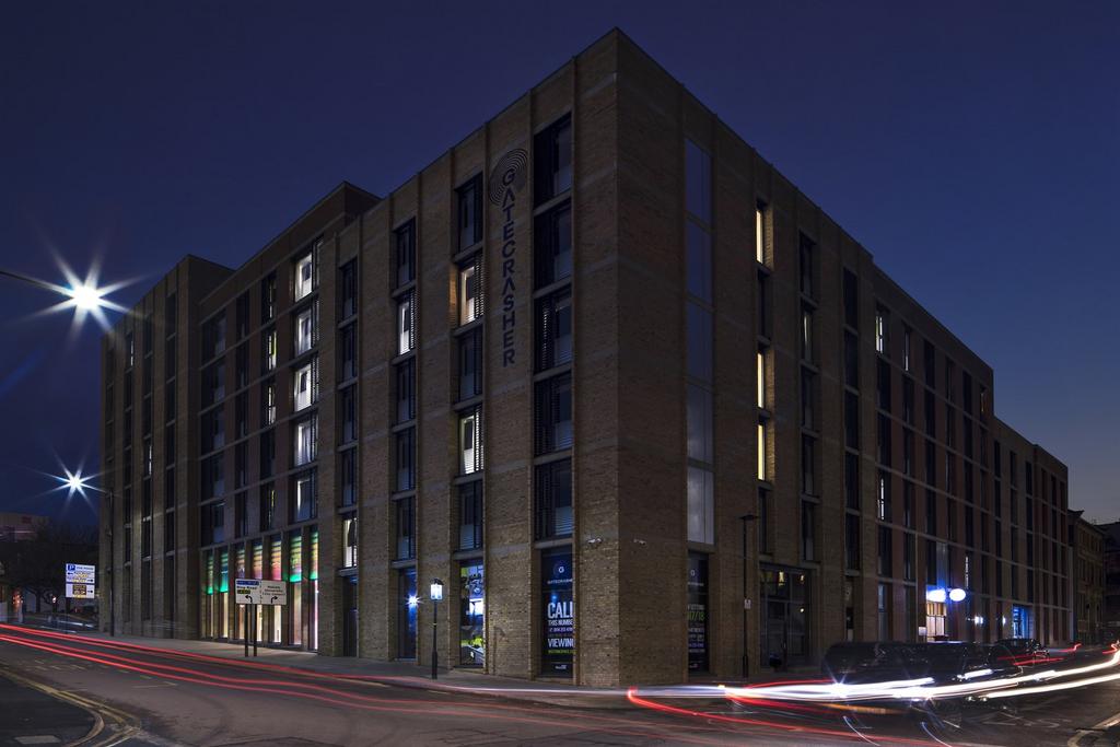 at Sheffield, Apartment 319, Gatecrasher Apartments, 104 Arundel Street S1