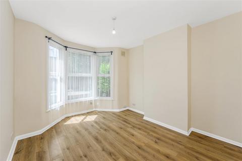 2 bedroom ground floor flat for sale, Brunswick Road, London