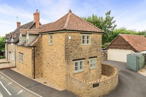 2 bedroom semi-detached house for sale, North Street, Haselbury Plucknett, Crewkerne