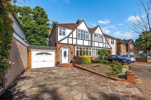 3 bedroom semi-detached house for sale, Bishops Avenue, Bromley