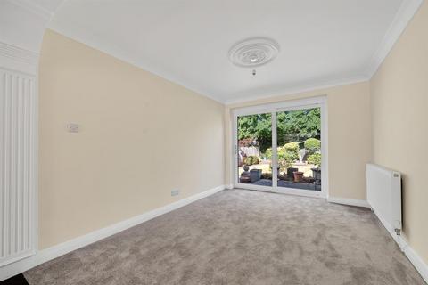 3 bedroom semi-detached house for sale, Bishops Avenue, Bromley