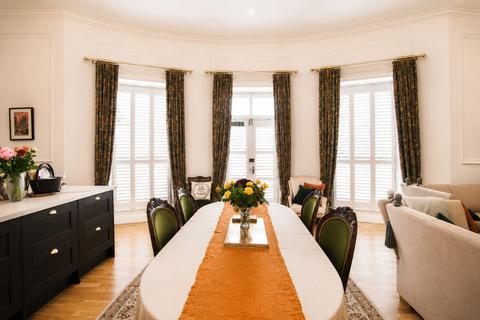 2 bedroom apartment for sale, Flat 1 Priory House, Priory Road, Bodmin, PL31 2AE