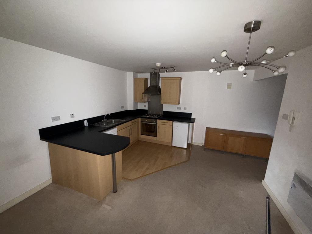 Apartment 38, Park West, Derby Road, Nottingham, Nottinghamshire NG7 1LU - View 2