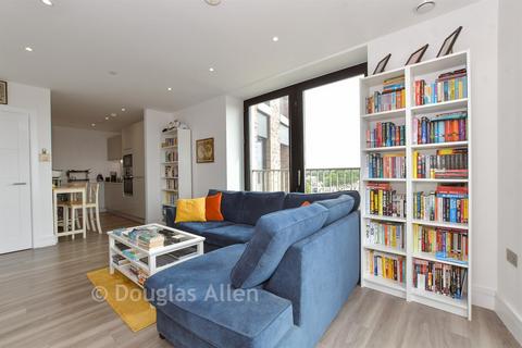1 bedroom apartment for sale, Hoe Street, Walthamstow