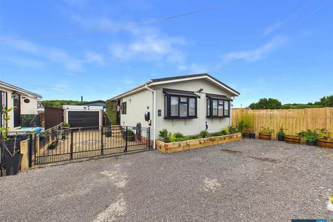 2 bedroom park home for sale, Plumtree Park, Bircotes, Doncaster, Nottinghamshire, DN11