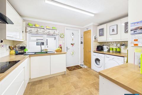 2 bedroom park home for sale, Plumtree Park, Bircotes, Doncaster, Nottinghamshire, DN11