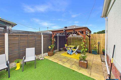2 bedroom park home for sale, Plumtree Park, Bircotes, Doncaster, Nottinghamshire, DN11