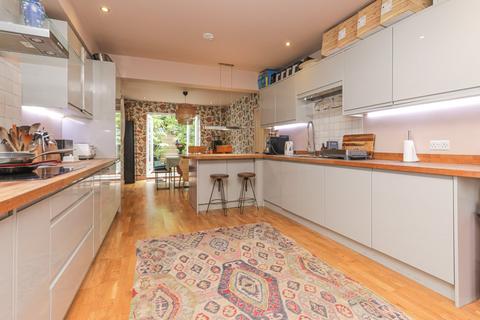 4 bedroom semi-detached house for sale, Inverness Terrace, Broadstairs, Kent, CT10