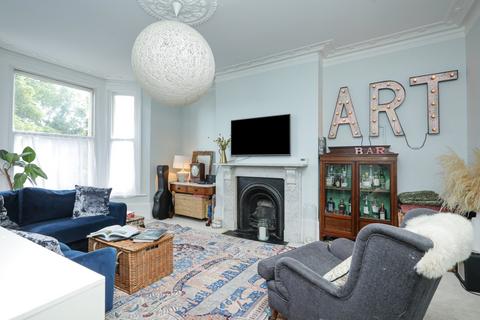 4 bedroom semi-detached house for sale, Inverness Terrace, Broadstairs, Kent, CT10