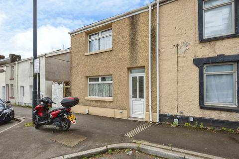 3 bedroom end of terrace house for sale, Clase Road, Morriston, SWANSEA