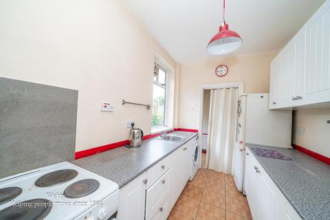 3 bedroom semi-detached house for sale, Walsall Road, Walsall WS6