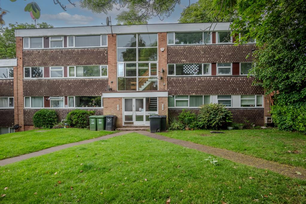 2 bedroom flat for sale