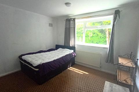 2 bedroom apartment to rent, Rumer Hill Road, CANNOCK, WS11