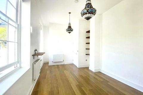 1 bedroom apartment to rent, Church Street, Maidstone, Kent, ME14