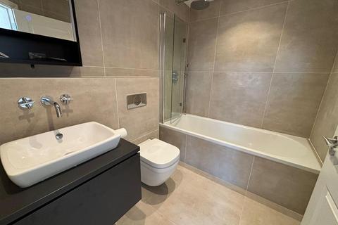 2 bedroom apartment to rent, Northampton Road, Market Harborough