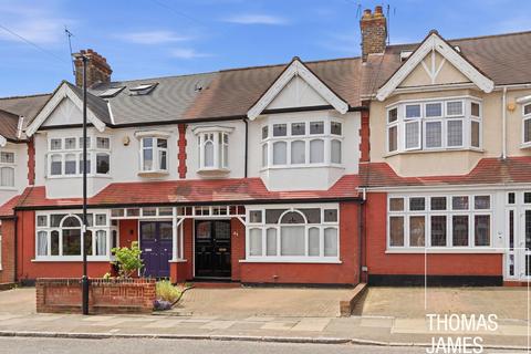 Farm Road, London, N21