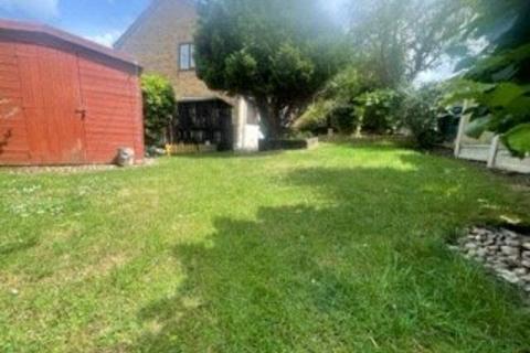 3 bedroom semi-detached house for sale, Link Road, Rayleigh, Essex, SS6