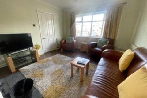 3 bedroom semi-detached house for sale, Link Road, Rayleigh, Essex, SS6