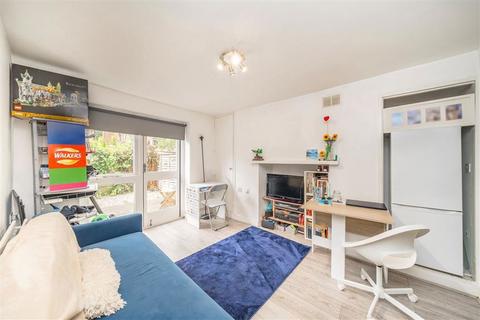 1 bedroom flat for sale, Kender Street, London SE14