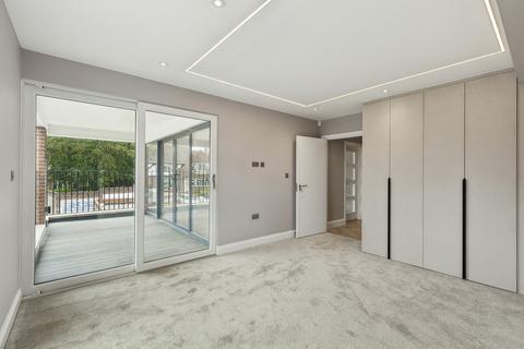 undefined, Flat 4 The Catsey Catsey Lane, Bushey, WD23