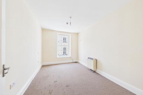 2 bedroom flat for sale, Nevill Street, Abergavenny, NP7