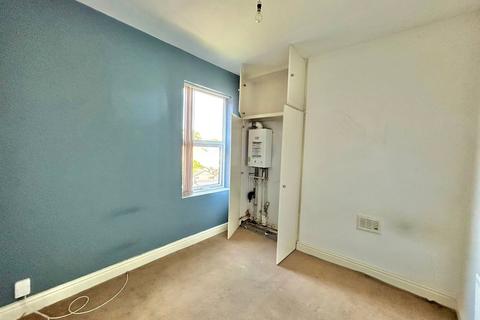 3 bedroom flat for sale, Alpha Drive, Birkenhead, CH42