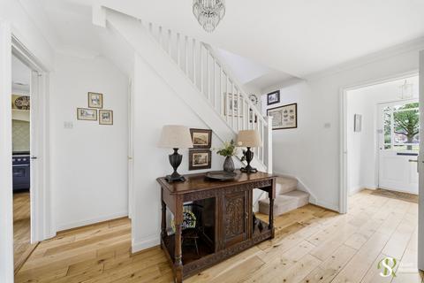 5 bedroom detached house for sale, Broomfield Close, Chelford, SK11