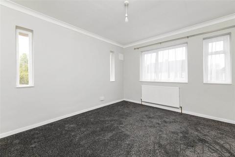 3 bedroom house to rent, Oaks Lane, IG2