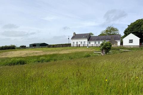 4 bedroom character property for sale, Pencraigwen, Llannerch-y-medd, Anglesey, LL71