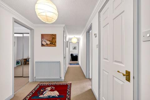 3 bedroom apartment for sale, East Parkside, Edinburgh