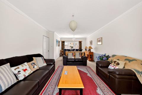 3 bedroom apartment for sale, East Parkside, Edinburgh