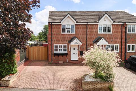 3 bedroom semi-detached house for sale, Willowside, London Colney, St. Albans, AL2