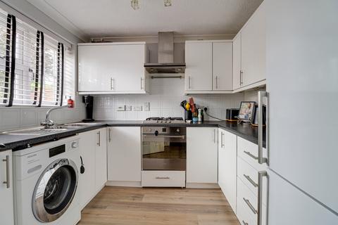 3 bedroom semi-detached house for sale, Willowside, London Colney, St. Albans, AL2