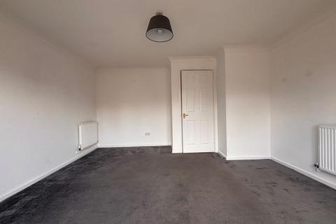 2 bedroom terraced house to rent, Kingsgate, Aylesbury, HP19