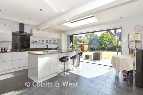 6 bedroom chalet for sale, Keymer Road, Burgess Hill RH15