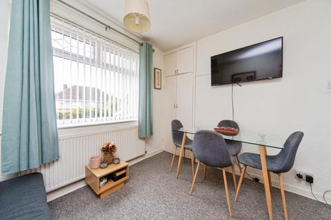 2 bedroom semi-detached bungalow for sale, Thornton Drive, Chester, CH2