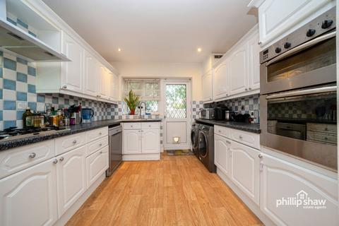 4 bedroom semi-detached house for sale, Manor Park Gardens, Edgware, HA8