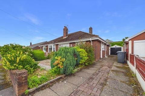 2 bedroom bungalow for sale, School Avenue, Greater Manchester OL6
