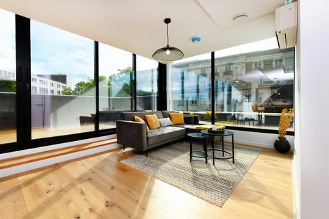 2 bedroom penthouse for sale, Cathedral View, Chelmsford