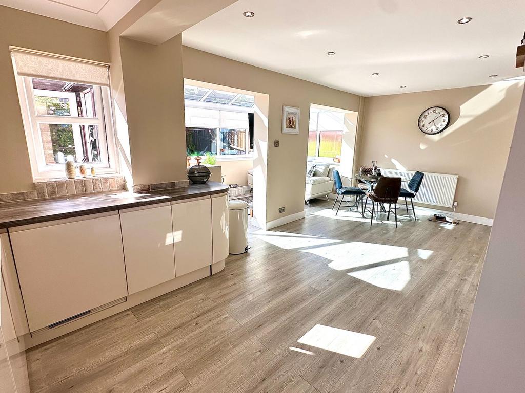 Kitchen, open plan living